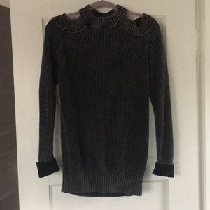 Free people cold shoulder sweater top size xs grey